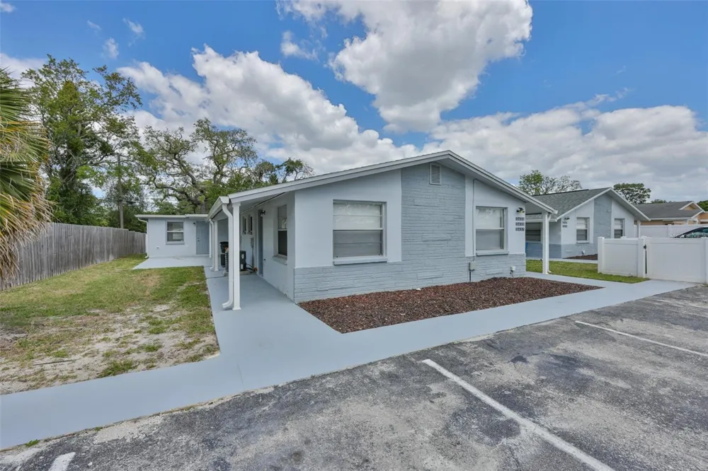 5637 GOLDEN NUGGET DRIVE Holiday, FL 34690