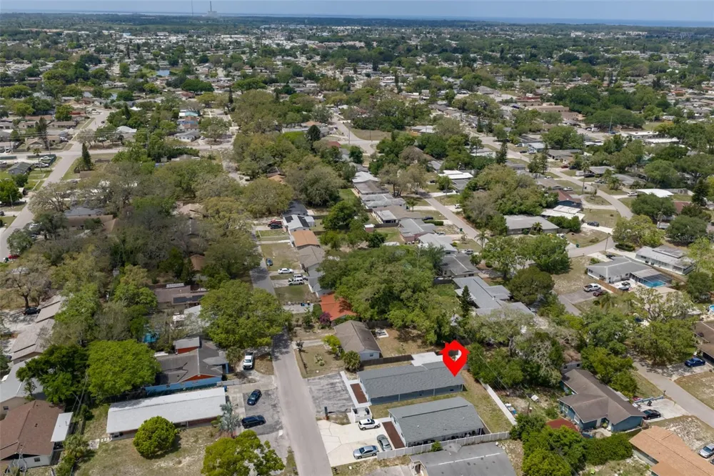 5637 GOLDEN NUGGET DRIVE Holiday, FL 34690