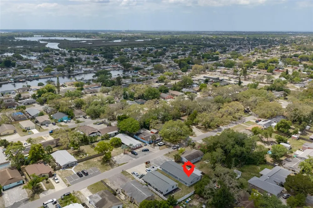 5637 GOLDEN NUGGET DRIVE Holiday, FL 34690