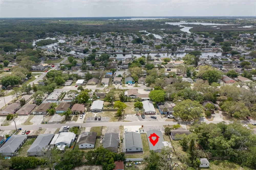 5637 GOLDEN NUGGET DRIVE Holiday, FL 34690