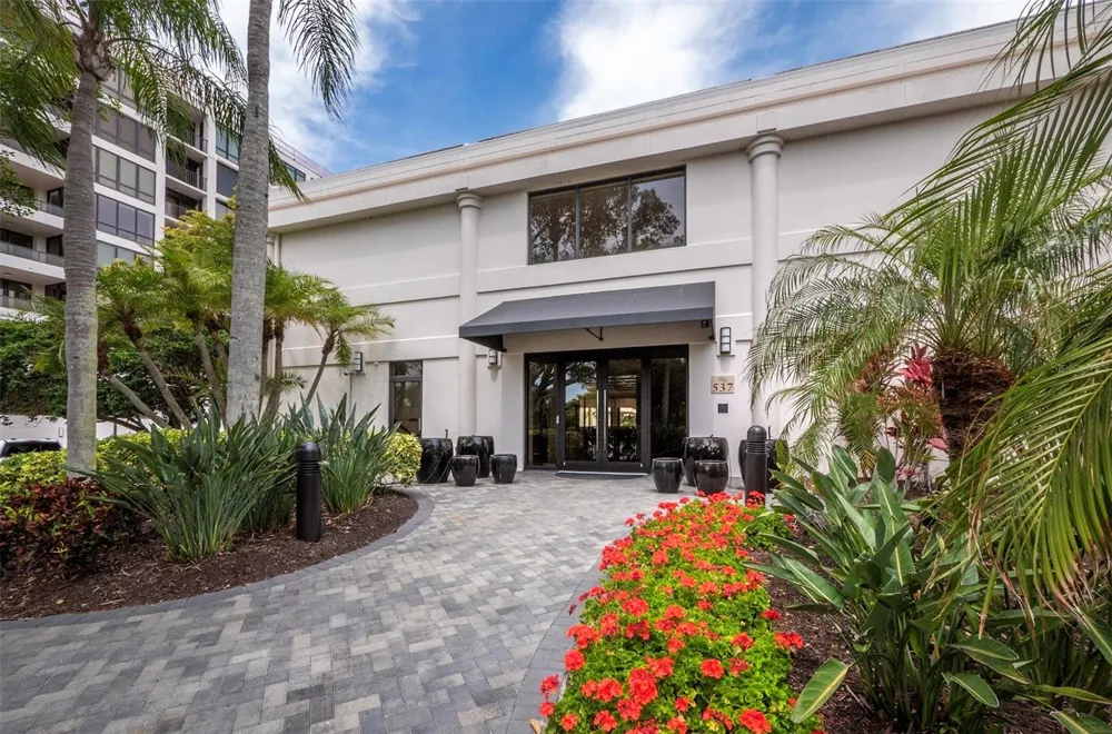 535 SANCTUARY DRIVE #A603 Longboat Key, FL 34228