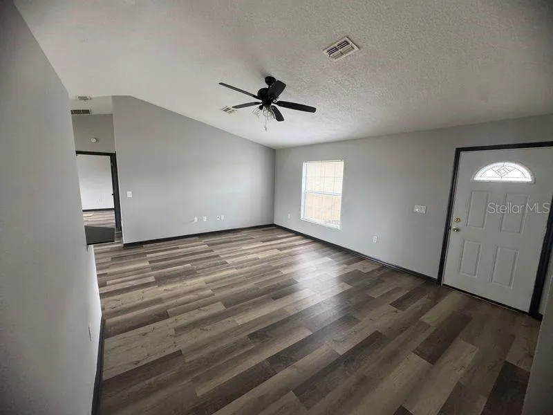 6289 MARINER BOULEVARD Spring Hill, FL 34609