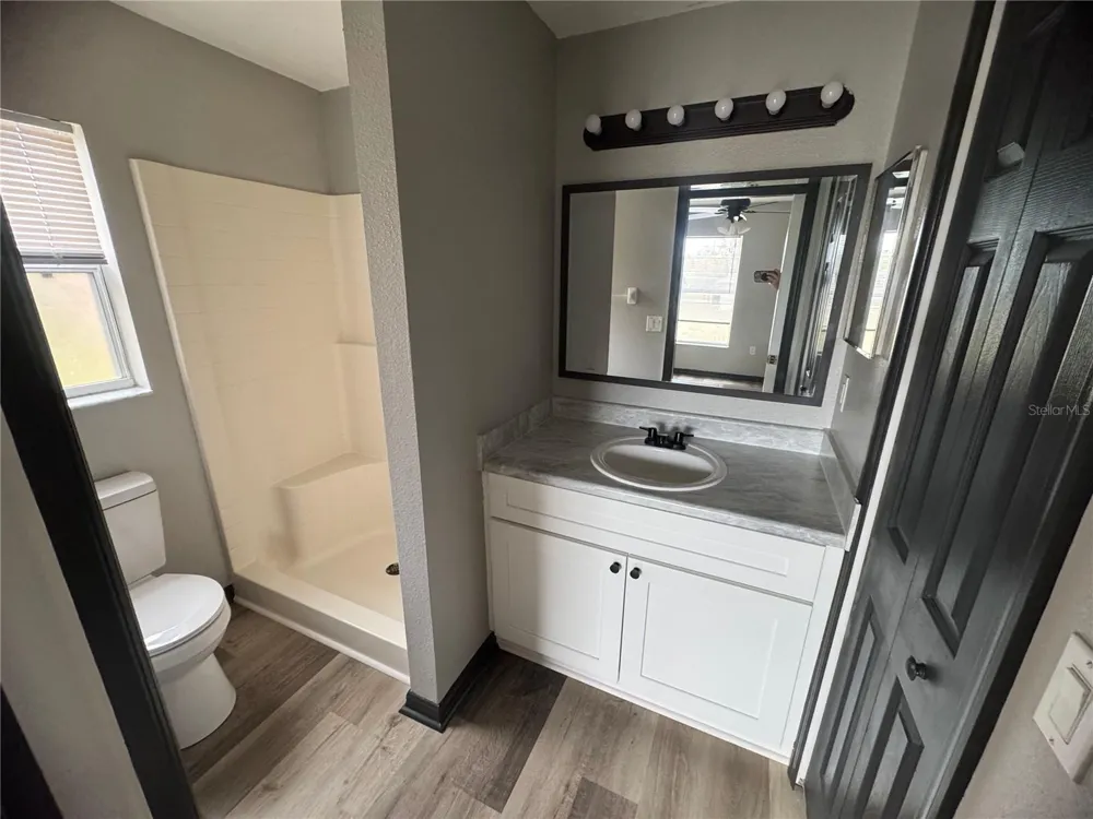 6289 MARINER BOULEVARD Spring Hill, FL 34609