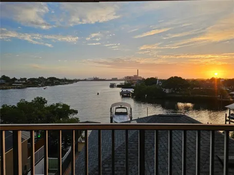 1209 APOLLO BEACH BOULEVARD