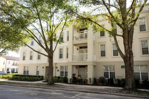 1020 SIENA PARK BOULEVARD W ## 103