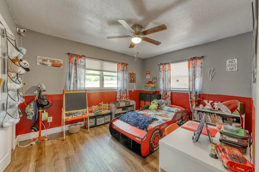 5919 LUZON DRIVE Orlando, FL 32809