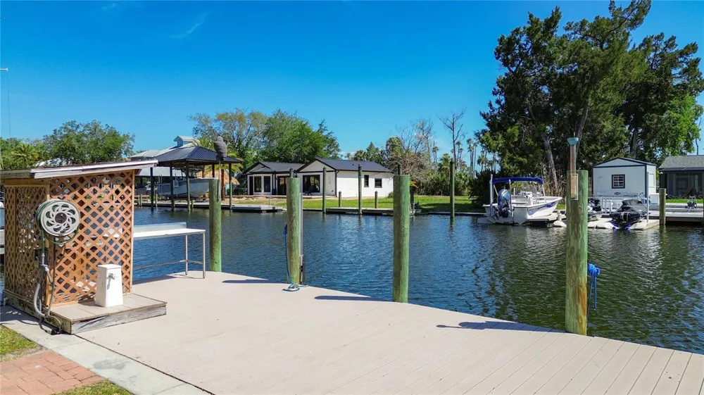 1920 NW 16TH STREET Crystal River, FL 34428