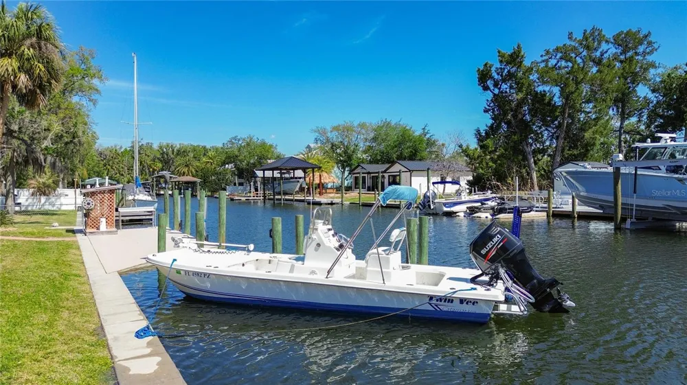 1920 NW 16TH STREET Crystal River, FL 34428