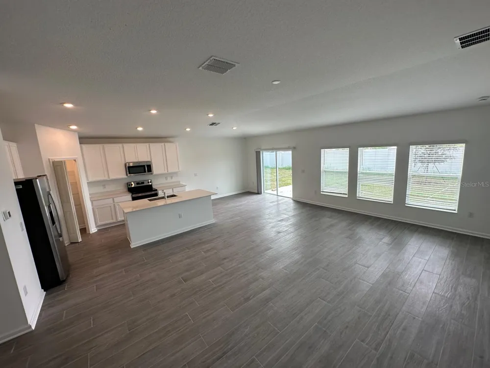 652 TROTTERS DRIVE Eagle Lake, FL 33839