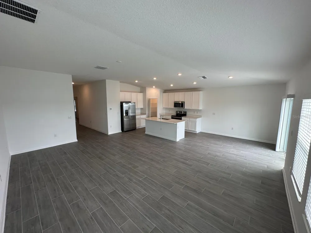 652 TROTTERS DRIVE Eagle Lake, FL 33839
