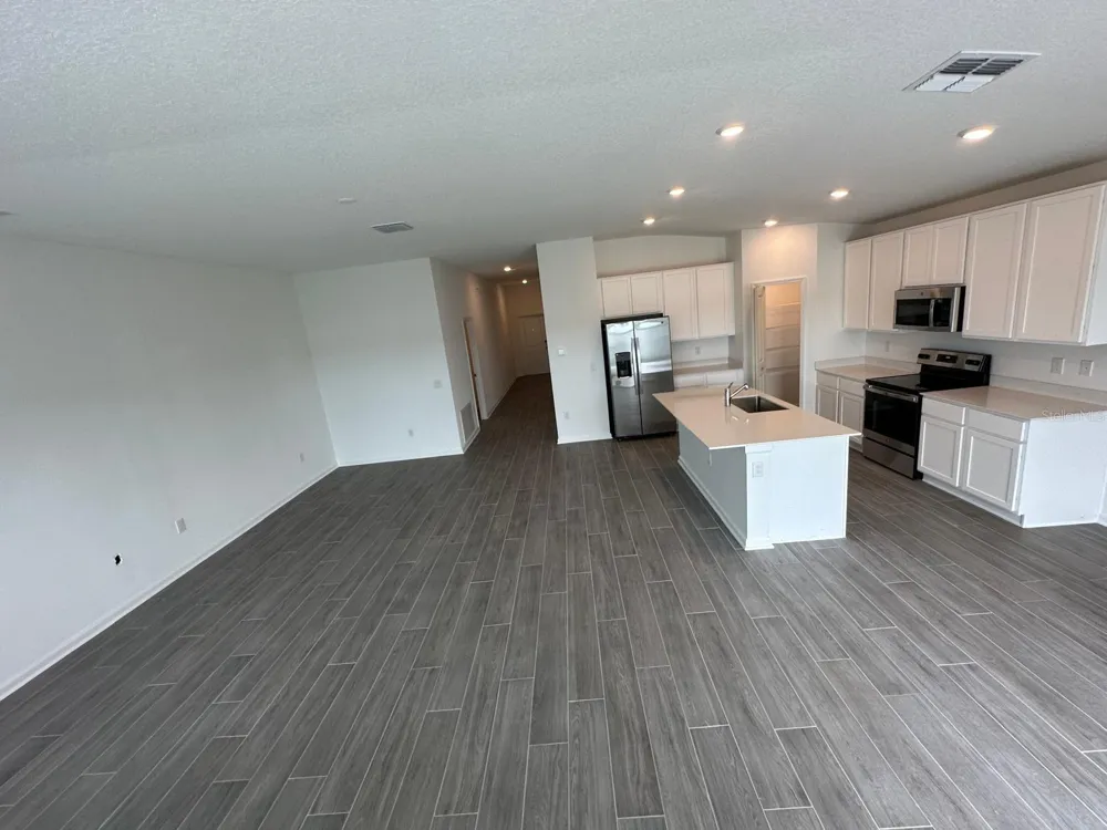 652 TROTTERS DRIVE Eagle Lake, FL 33839