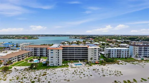 1150 TARPON CENTER DRIVE #304
