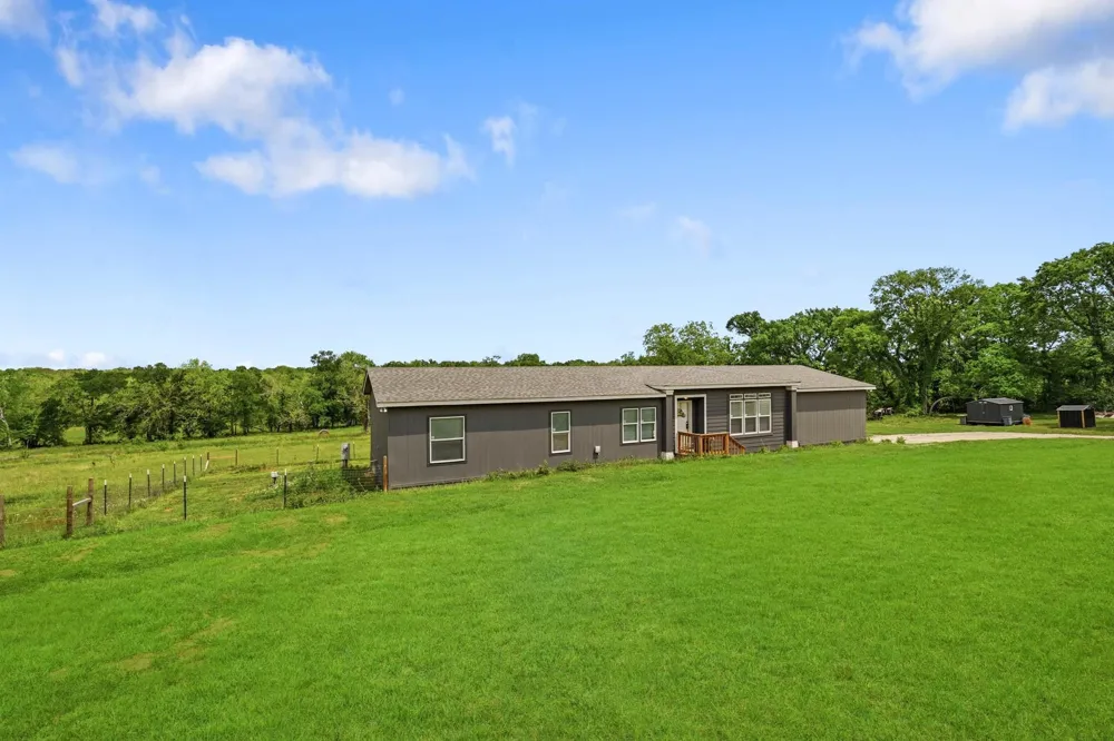 1365 Fm 2797 Dayton, TX 77535