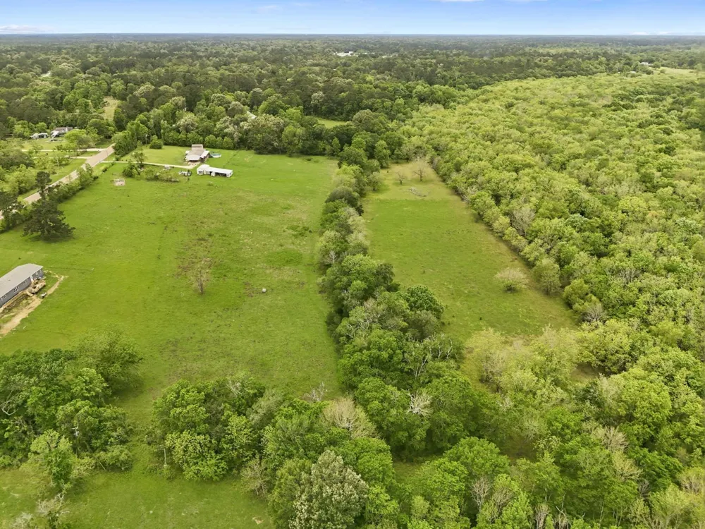 1365 Fm 2797 Dayton, TX 77535