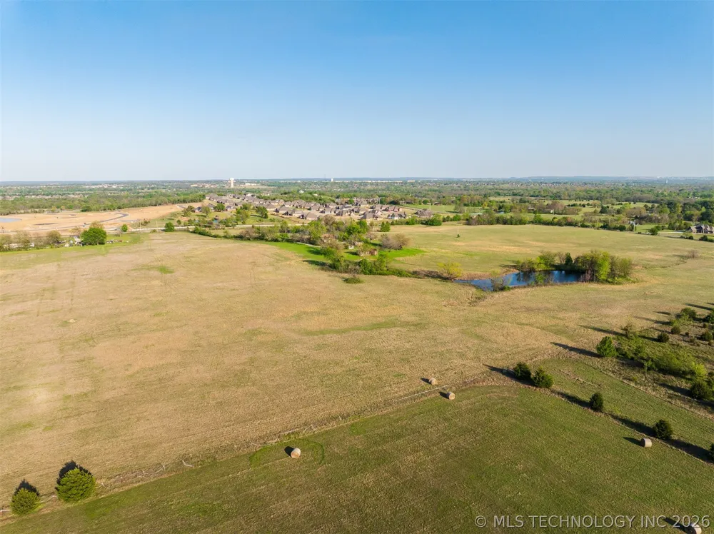 2 Memorial Drive Owasso, OK 74055