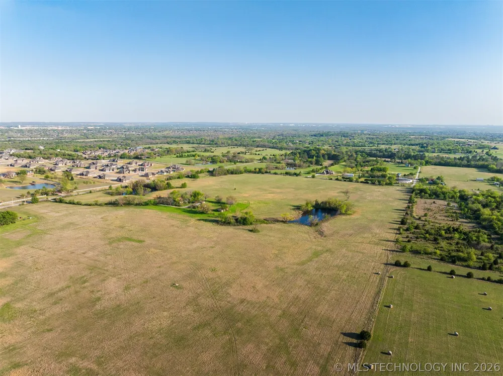 2 Memorial Drive Owasso, OK 74055