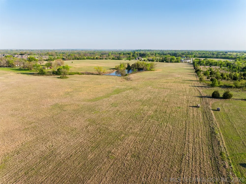 2 Memorial Drive Owasso, OK 74055