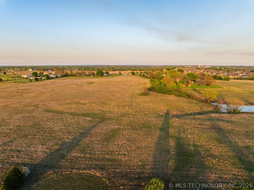 2 Memorial Drive Owasso, OK 74055