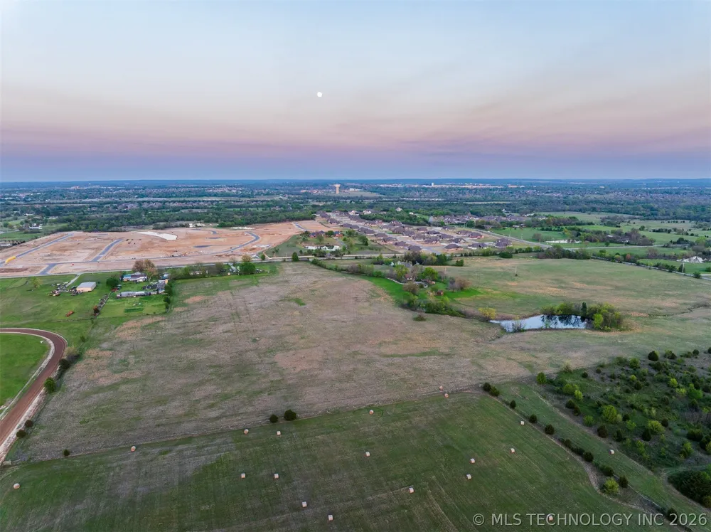 2 Memorial Drive Owasso, OK 74055