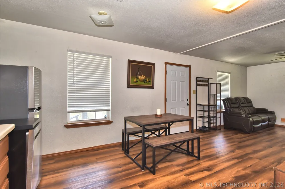6108 S 42nd West Avenue Sapulpa, OK 74132