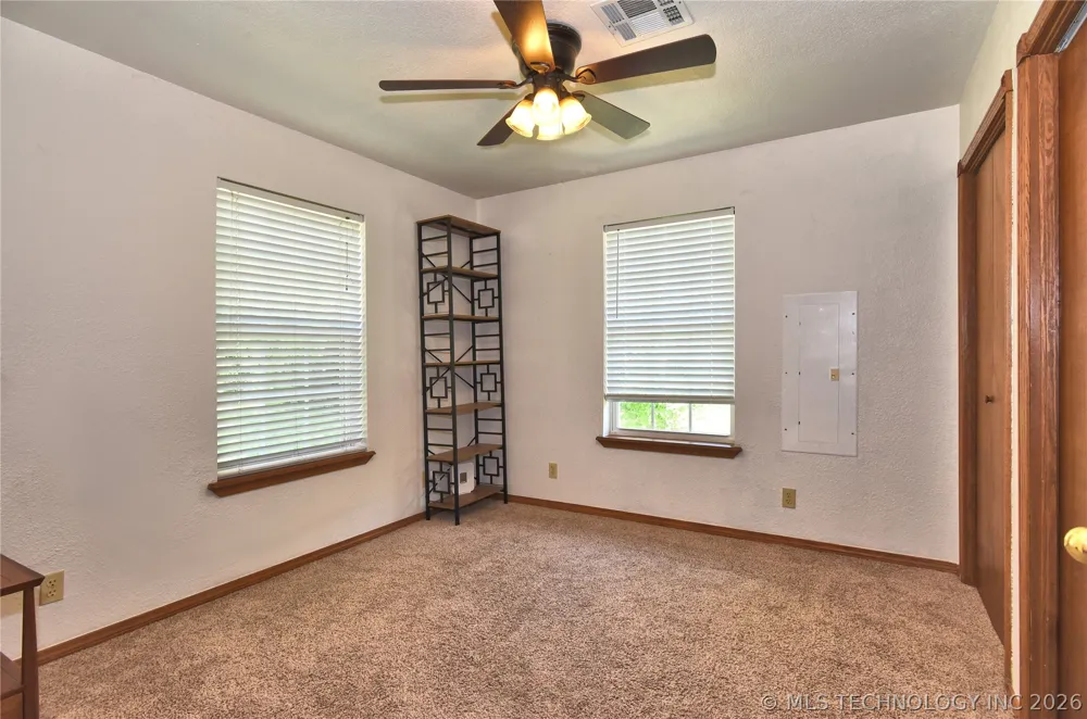 6108 S 42nd West Avenue Sapulpa, OK 74132