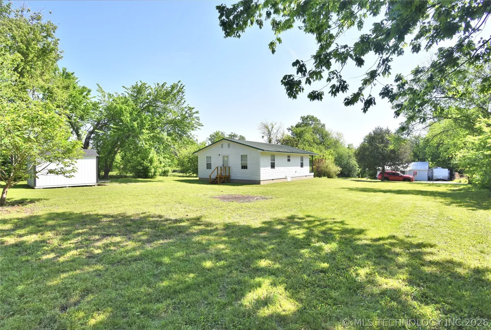 6108 S 42nd West Avenue Sapulpa, OK 74132