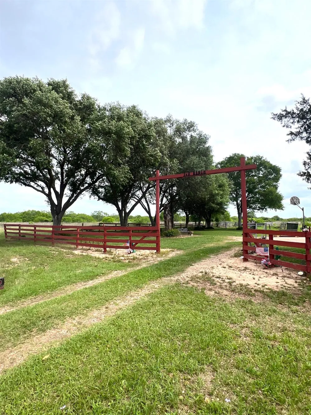 3798 Johnston Road Wallis, TX 77485