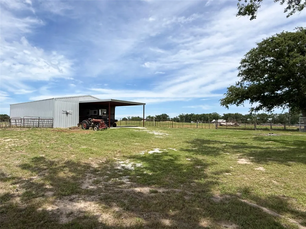 104 Fcr 867 Teague, TX 75860