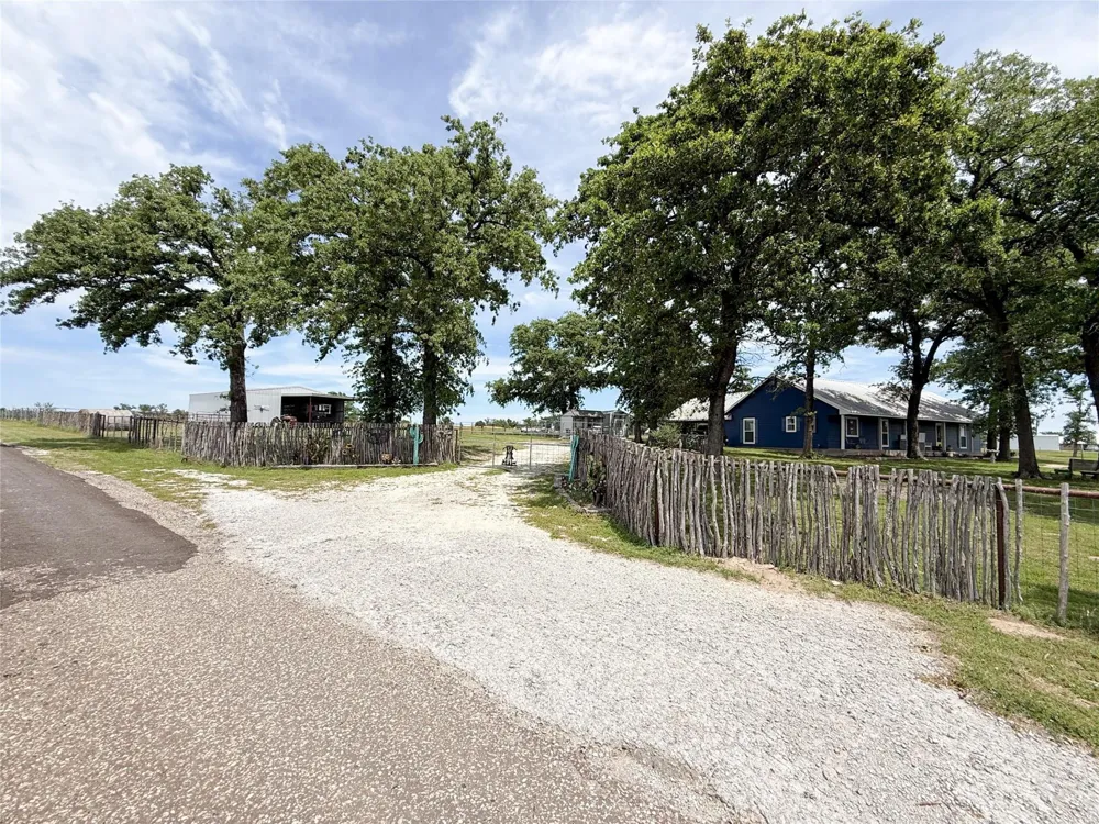 104 Fcr 867 Teague, TX 75860