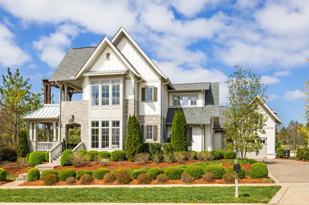 7000 Lanceleaf Dr College Grove, TN 37046