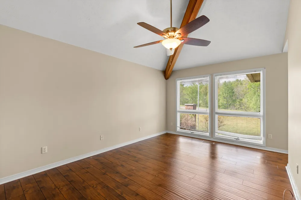 1212 Rosewood Dr Centerville, TN 37033