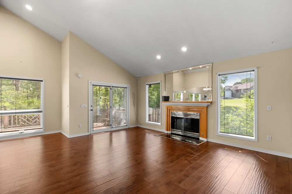 1212 Rosewood Dr Centerville, TN 37033