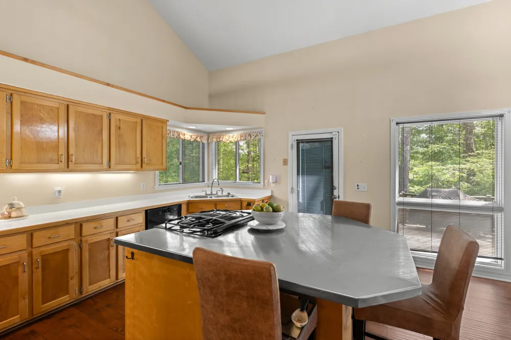 1212 Rosewood Dr Centerville, TN 37033