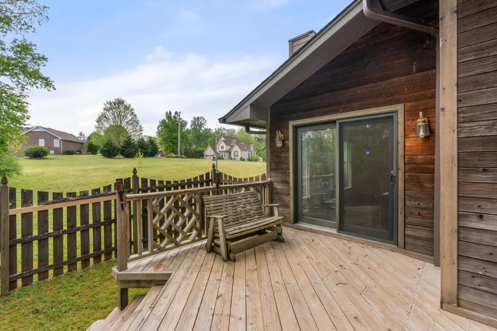 1212 Rosewood Dr Centerville, TN 37033