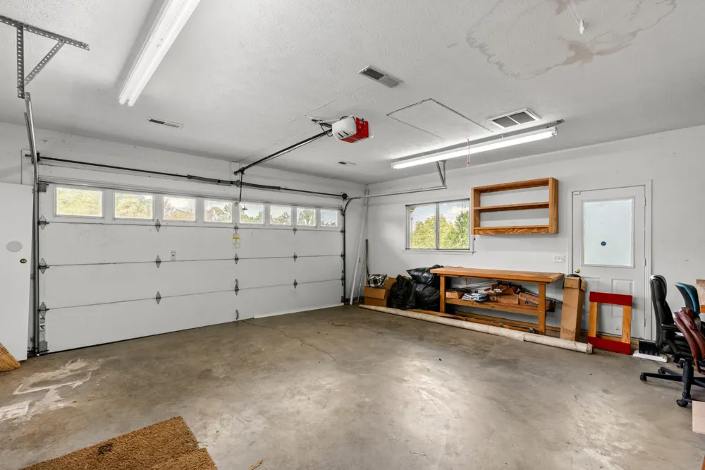 1212 Rosewood Dr Centerville, TN 37033