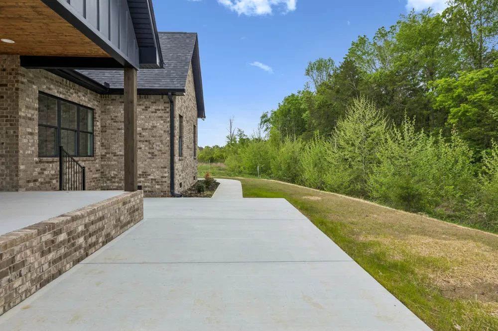 1717 Rhonda Dr Christiana, TN 37037