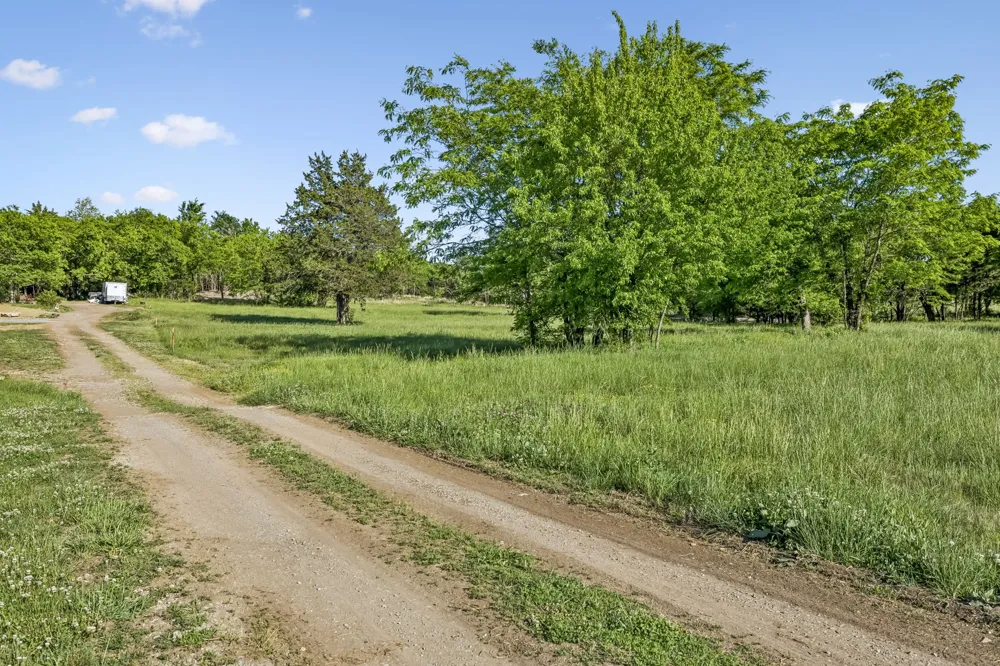 10567 Versailles Rd Rockvale, TN 37153