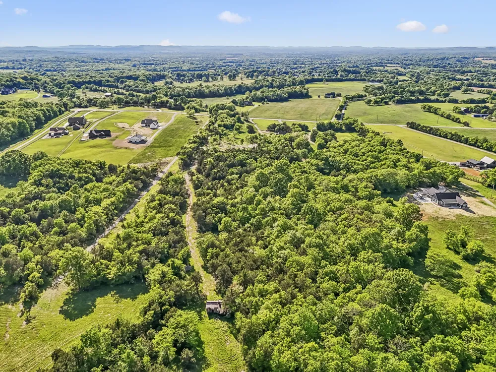 10567 Versailles Rd Rockvale, TN 37153