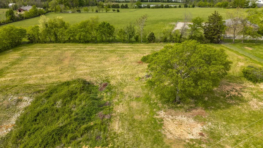4444 Highway 76 Cottontown, TN 37048