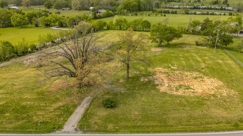 4444 Highway 76 Cottontown, TN 37048