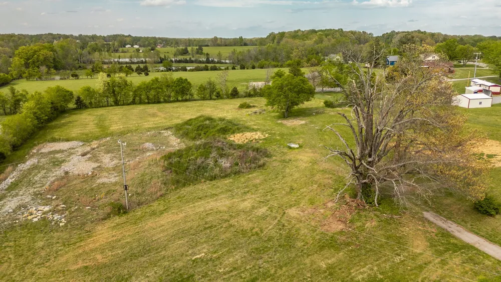 4444 Highway 76 Cottontown, TN 37048