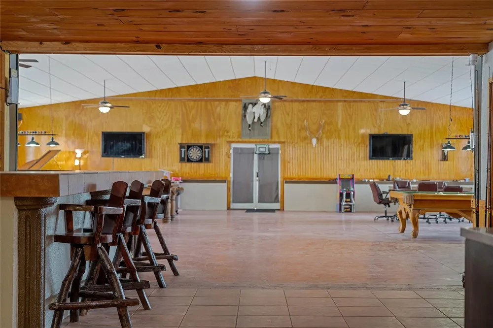3745 Cr 4006 Crystal City, TX 78839