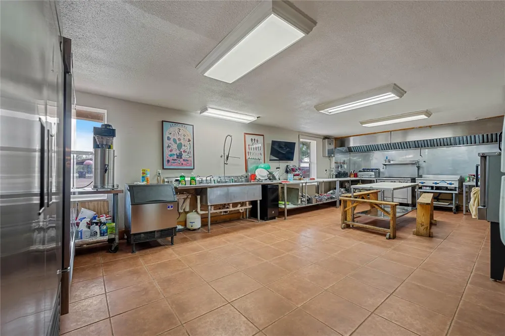 3745 Cr 4006 Crystal City, TX 78839