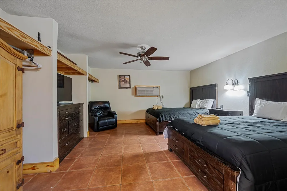 3745 Cr 4006 Crystal City, TX 78839