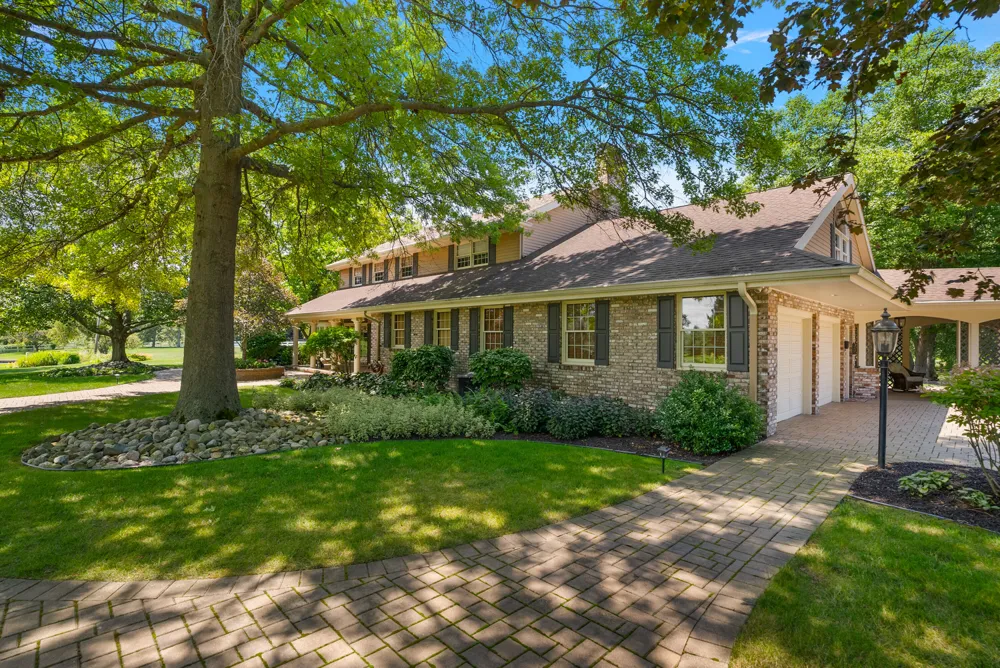 6130 Eidson Road Royalton Township, MI 49085