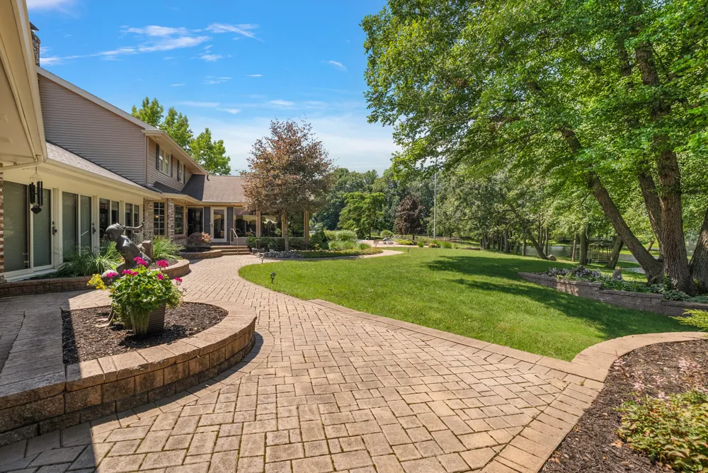 6130 Eidson Road Royalton Township, MI 49085