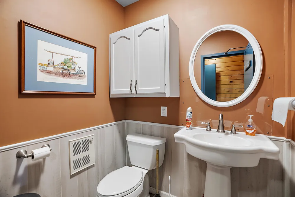6130 Eidson Road Royalton Township, MI 49085