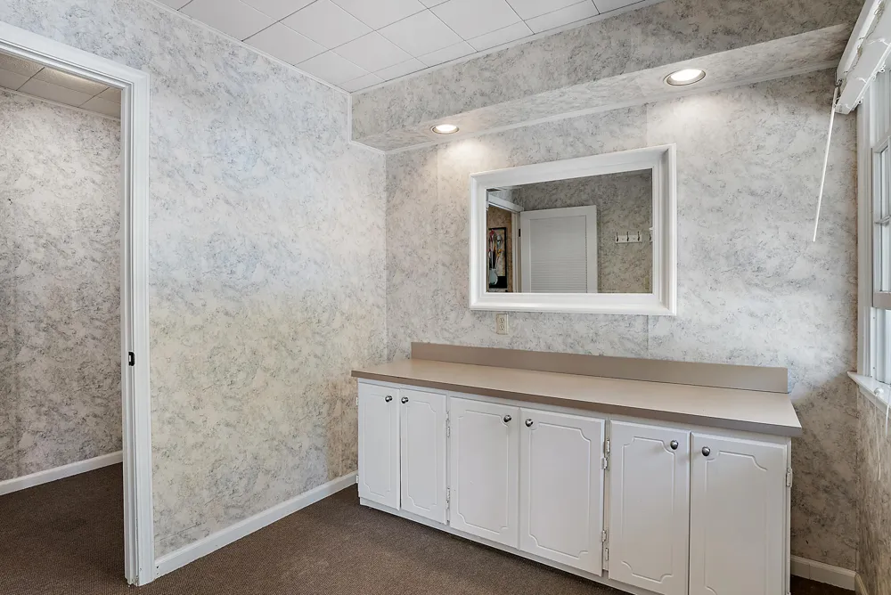 6130 Eidson Road Royalton Township, MI 49085
