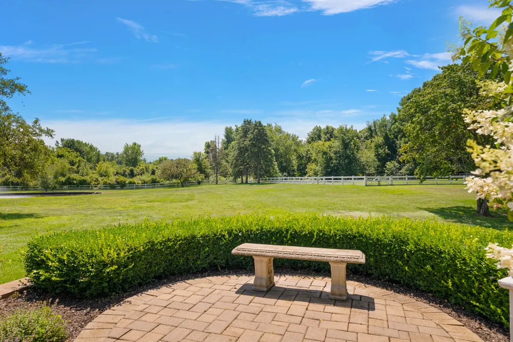 6130 Eidson Road Royalton Township, MI 49085