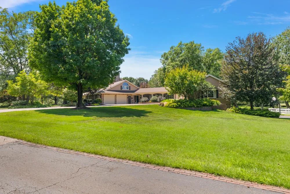 6130 Eidson Road Royalton Township, MI 49085